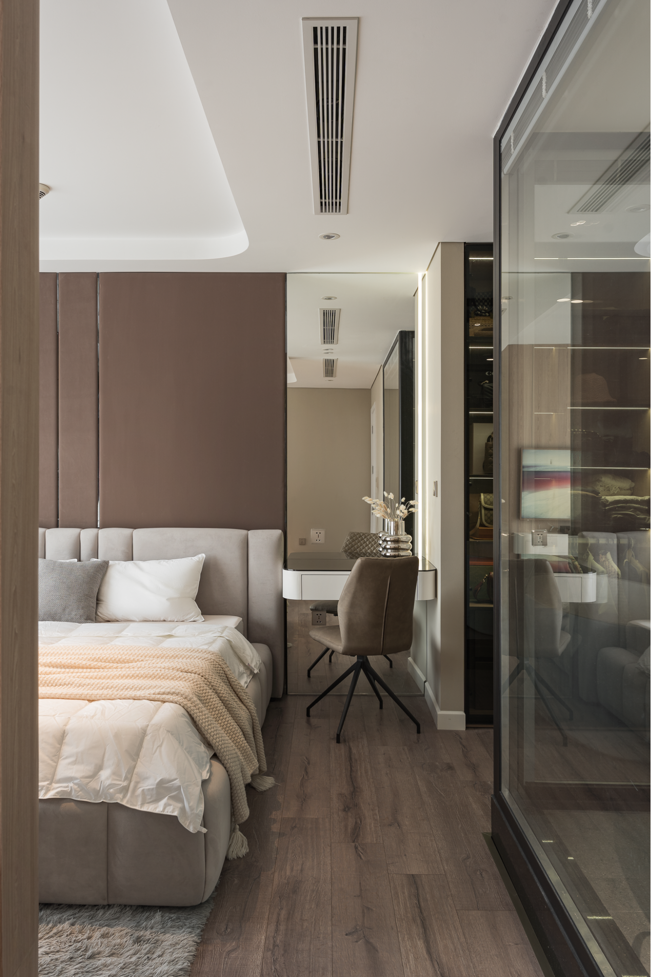 Phòng ngủ dự án Kosmo Apartments